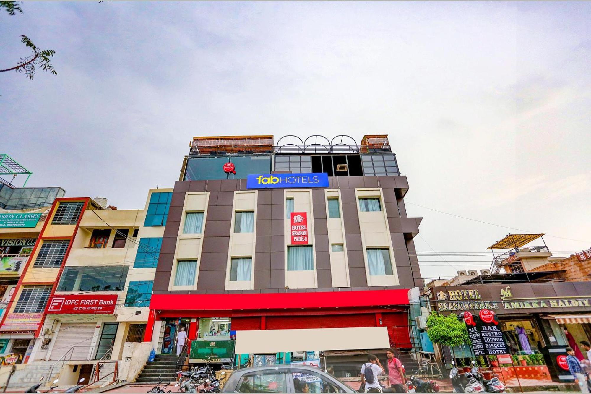 联排别墅1011季节公园2号酒店 斋浦尔 外观 照片